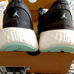 Jordan Delta 3 Low Homme (Men's Jordan Delta 3 Low Anthracite Mint Foam)